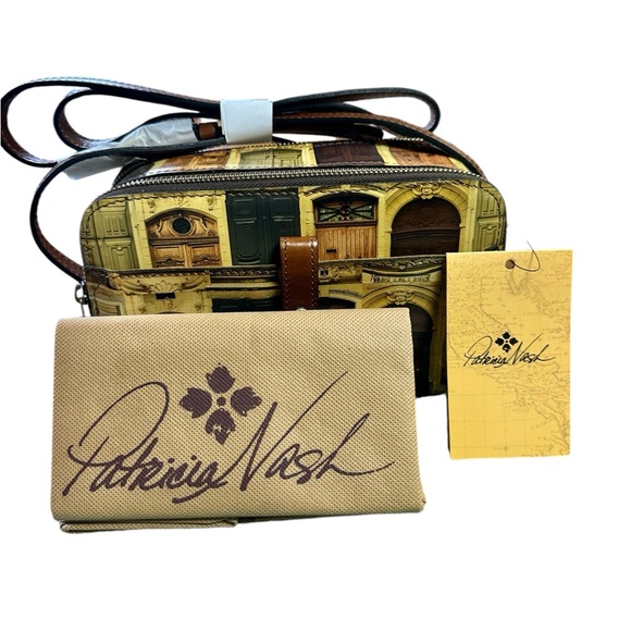 NEW WITH TAGS Patricia Nash Crossbody Doorways to Italy l “Alessa” - Picture 7 of 12